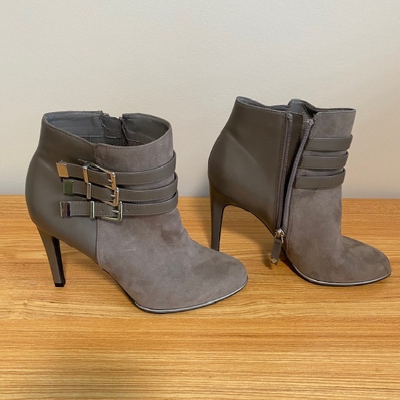 Sam & Libby Ankle Boot Women Grey Stiletto Heels Zip Up Size 9M - Picture 2 of 4